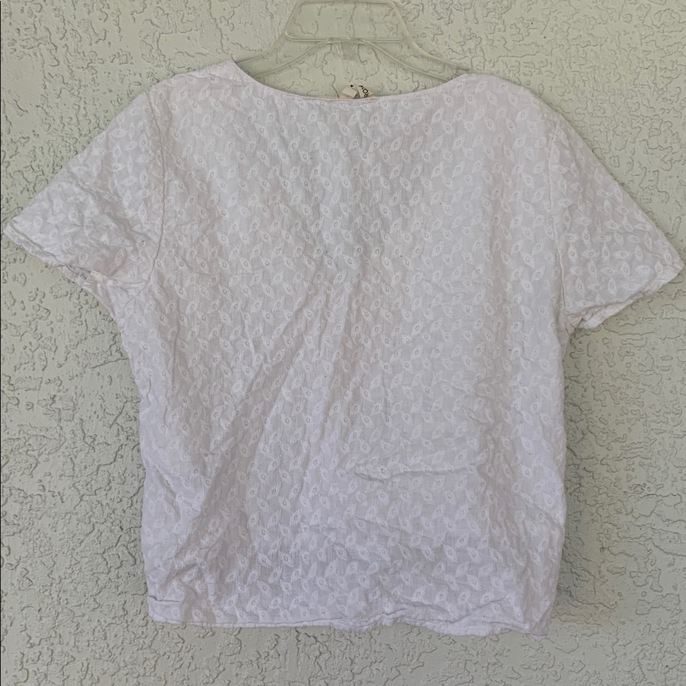 Roxy White Textured Embroidered Button-Down Shirt… - image 5